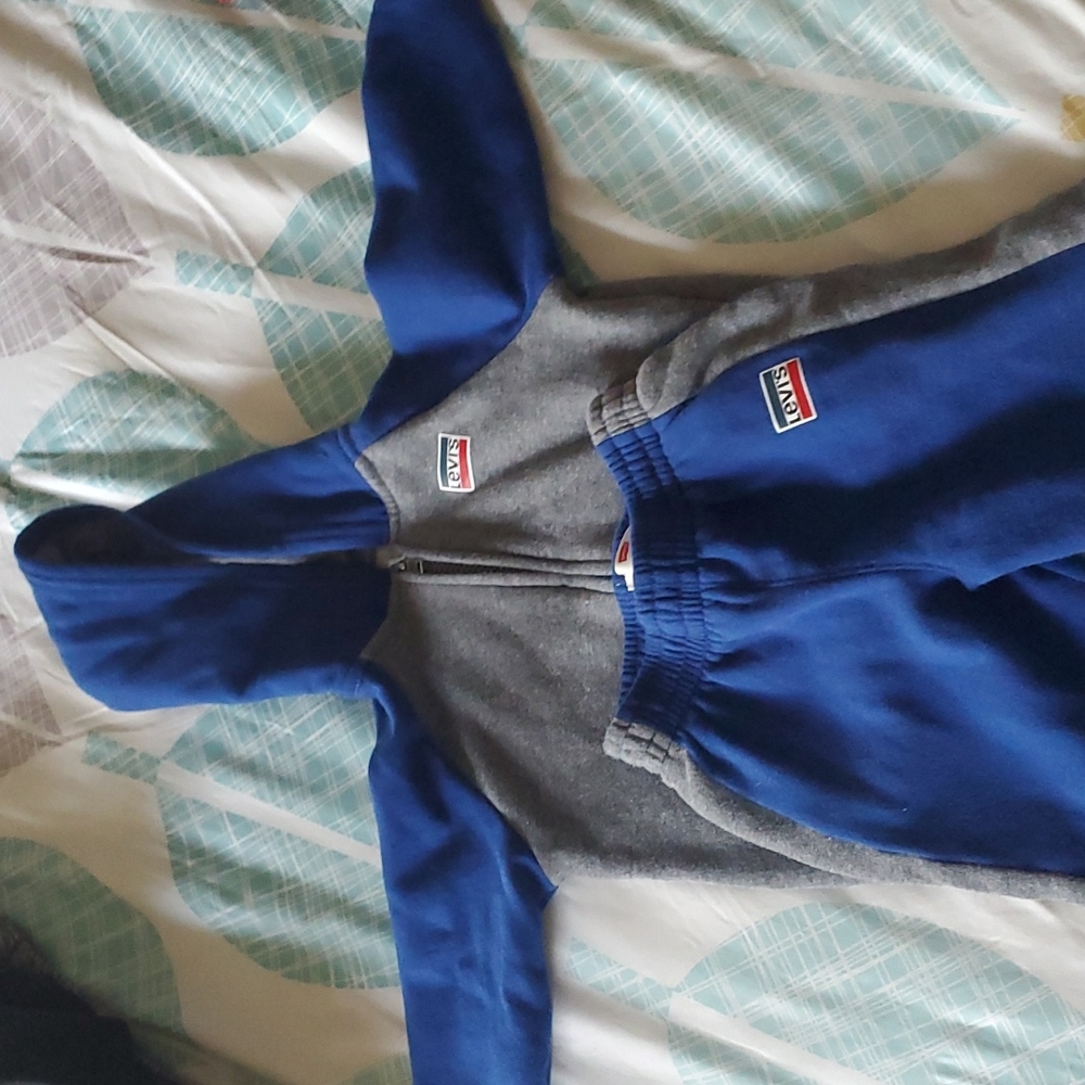 Levi's Sweatsuit